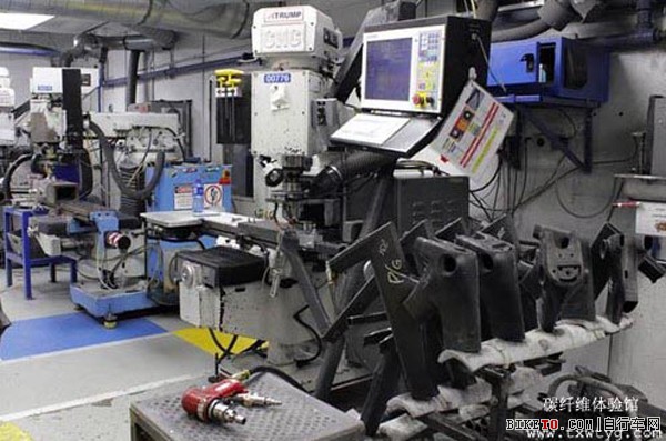 TREK碳纖維自行車怎么做的 TREK碳纖維自行車怎么做的