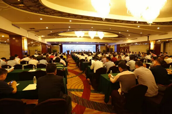 復合材料模壓會議現場